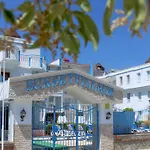Sunset Village Hotel 2*