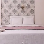 Hotel Sunset Village