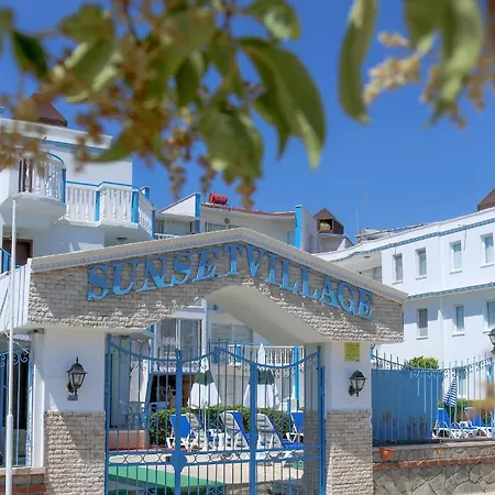 Sunset Village Otel 2*