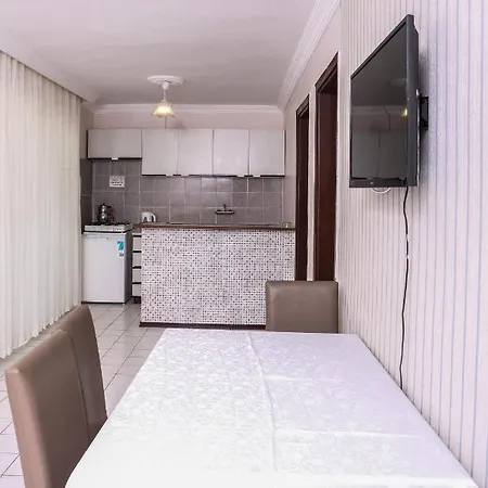 Sunset Village فندق