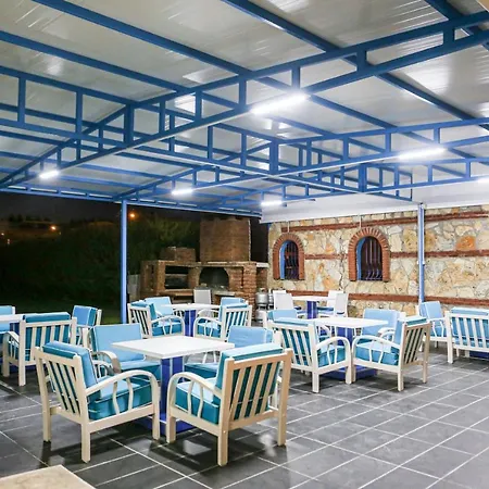 Sunset Village Otel 2*