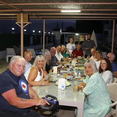 Sunset Village Szálloda 2*