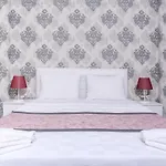 Sunset Village Hotel 2*