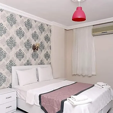 מלון Sunset Village